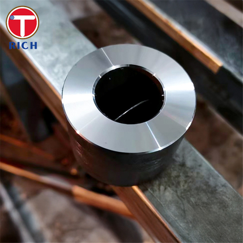 12Cr1MoVG High Pressure Seamless Tubing Seamless Steel Tube Untuk Layanan Tekanan Tinggi Tekanan Tinggi