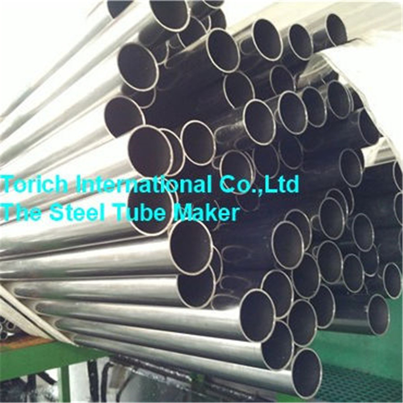 SA179 ST35.8 Non Alloy Tabung Baja Ringan Seamless Boiler Chemical Thick Wall Pipe
