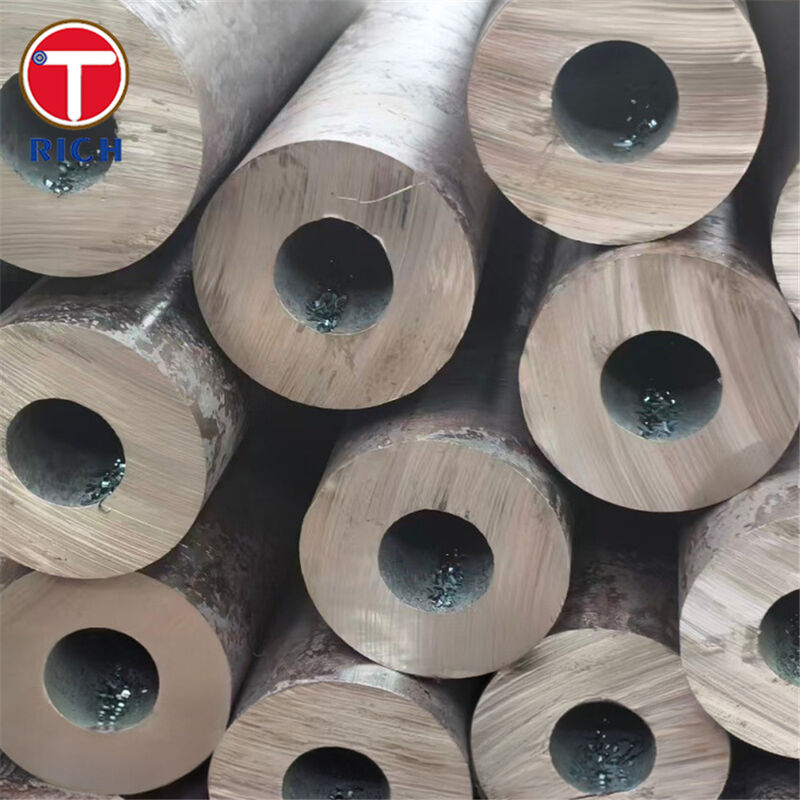 ASTM A213 Baja Alloy Pipe Seamless Pipe Diameter Besar Pipa Boiler Tembok tebal untuk Penukar Panas