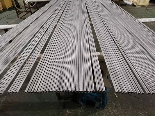 Harga yang bagus ASTM A213 TP304 TP316 Tabung Penukar Panas Boiler Tabung Baja Mulus on line