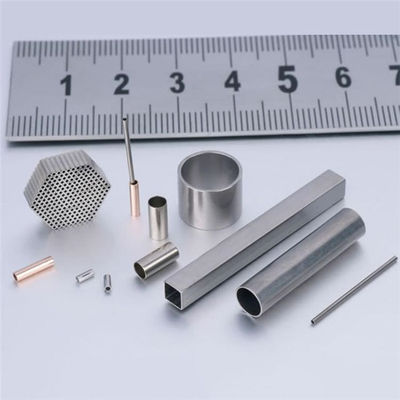 Harga yang bagus ERW 304 Tabung Kapiler Stainless Steel 6 * 6mm Persegi TS16949 on line